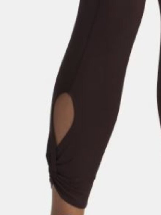 Under Armour Black Tapered Motion Twist Leggings Size Medium EUC - Picture 10 of 12